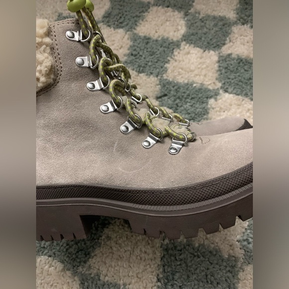 Sole Society Eavan Lace Up Boots Winter Boots Sherpa Gray Green Beige Size 6 M - Picture 6 of 16